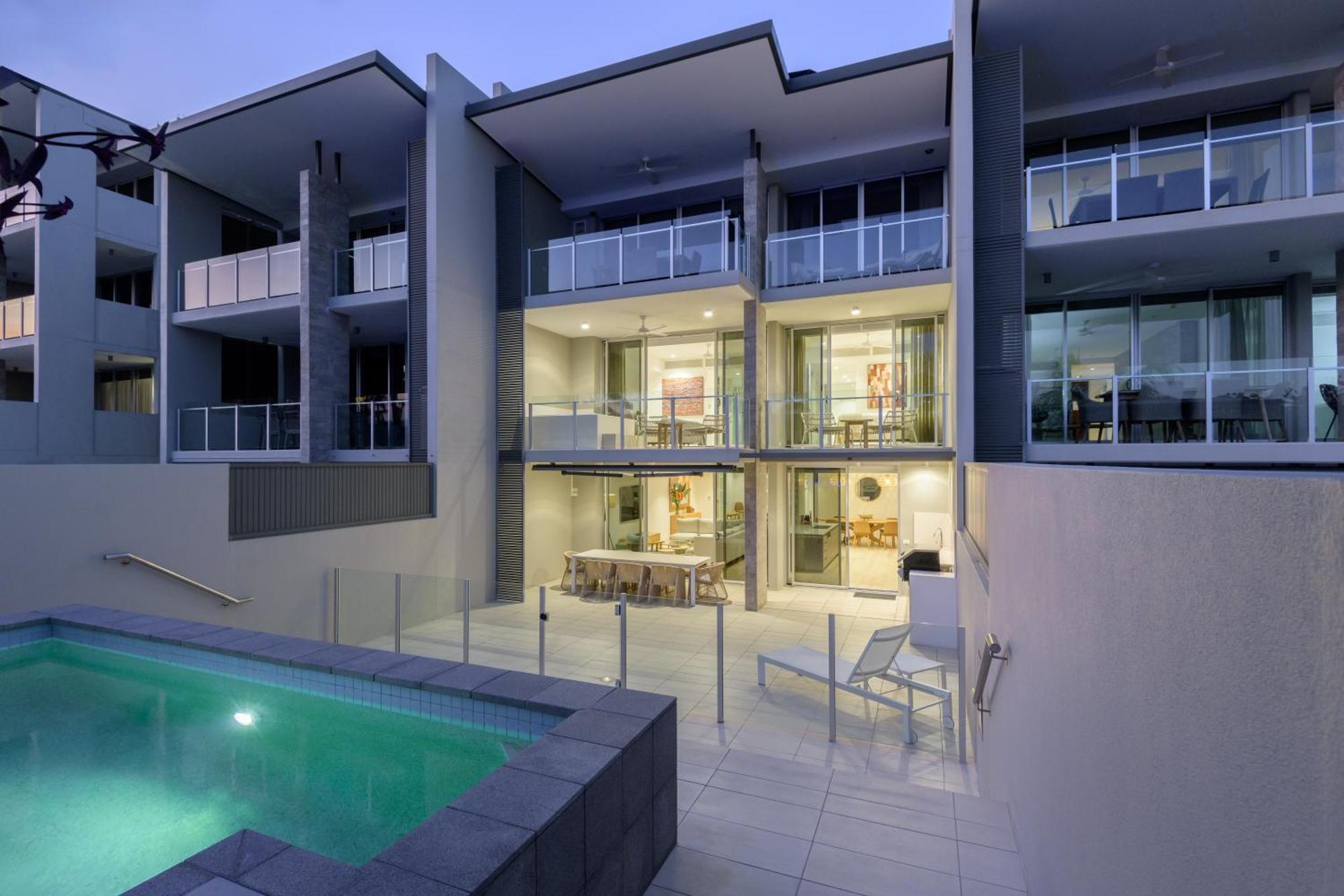 Aparthotel Coconut Grove Port Douglas Exterior foto